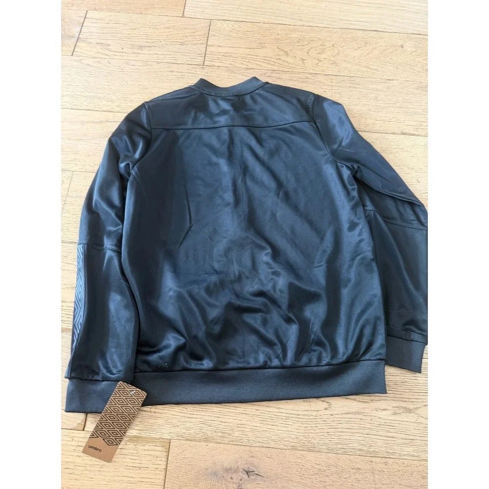 Umbro Boys‎ Black Full Zip Track Jacket Diamond Logo Sleeve L 14/16 NEW (624)